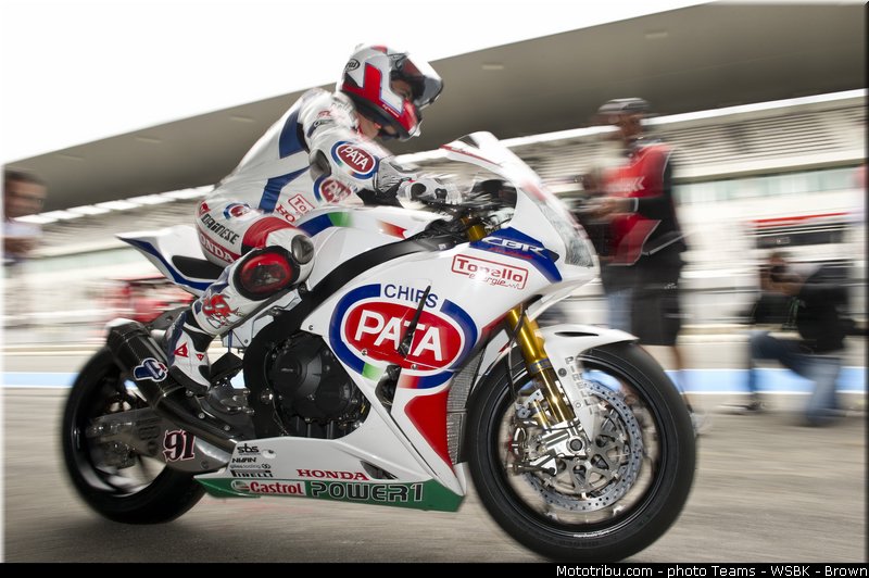sbk_haslam_007_wsbk_2013_portugal_portimao