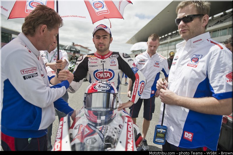 sbk_haslam_008_wsbk_2013_portugal_portimao