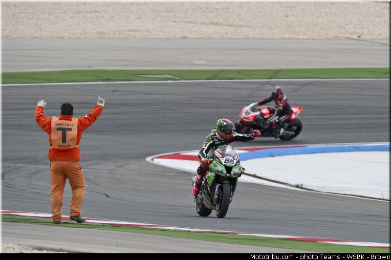 sbk_sykes_018_wsbk_2013_portugal_portimao