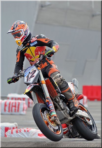 MOTO 