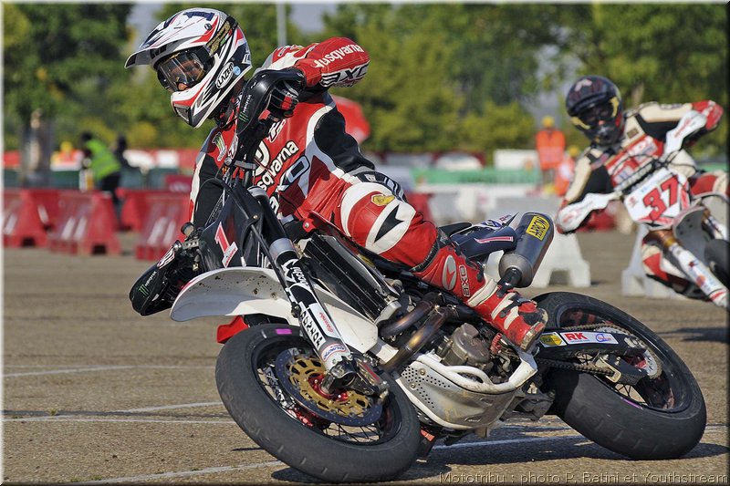 MOTO 