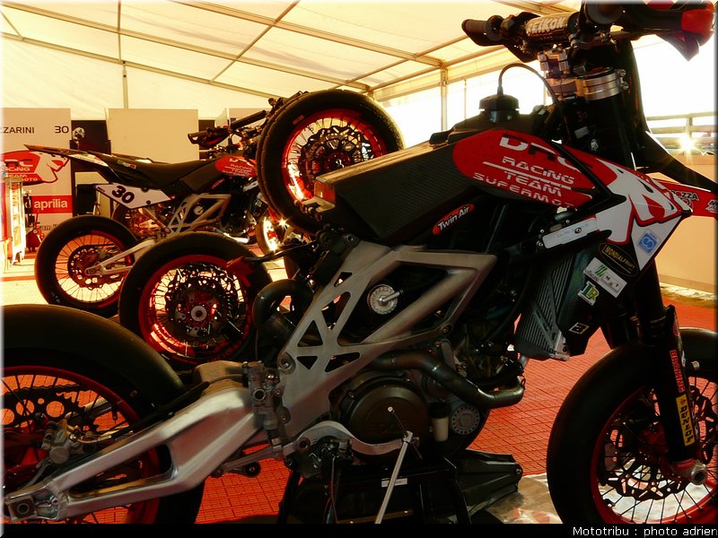 aprilia_vdb_lazzarini_02