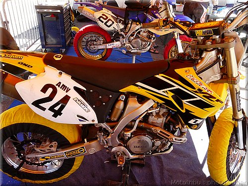 supermotard-alphuez2008-paddock_026.JPG