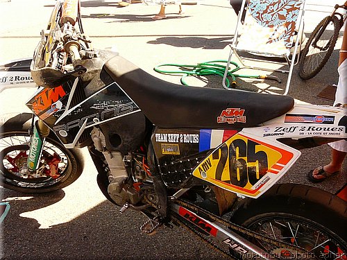 supermotard-alphuez2008-paddock_036.JPG
