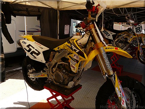 supermotard-alphuez2008-paddock_047.JPG