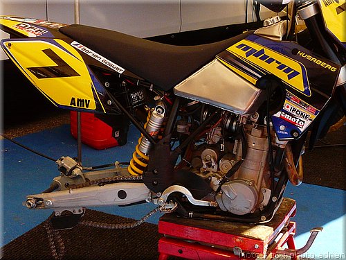 supermotard-alphuez2008-paddock_093.JPG