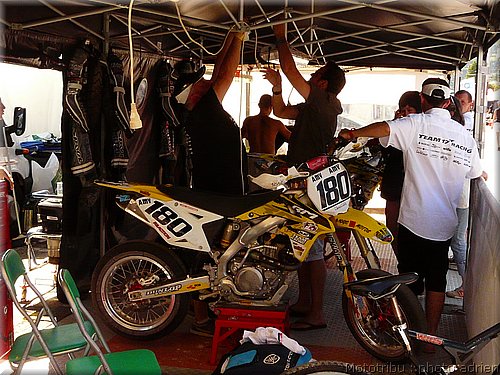 supermotard-alphuez2008-paddock_097.JPG