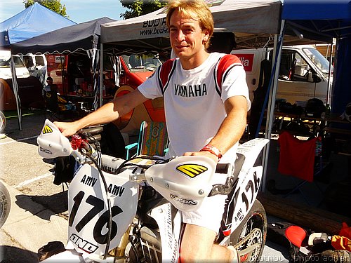 supermotard-alphuez2008-paddock_106.JPG