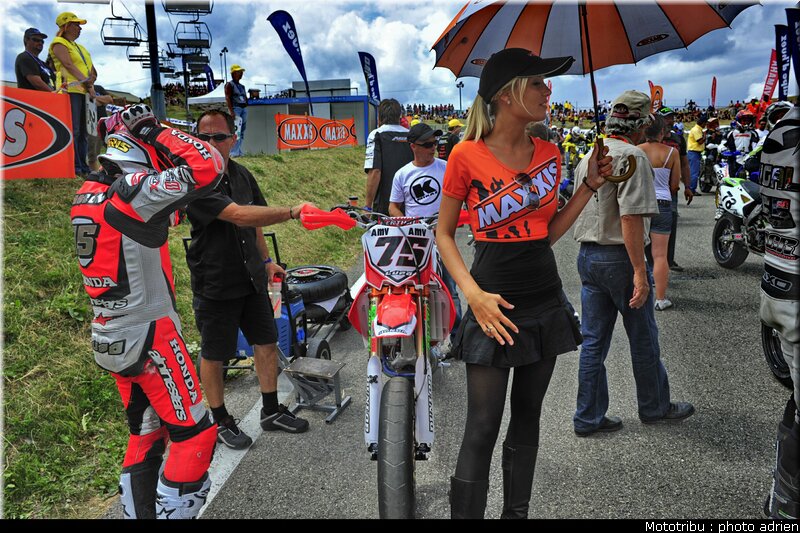supermoto_s1_01_supermotard_alp_huez_2009