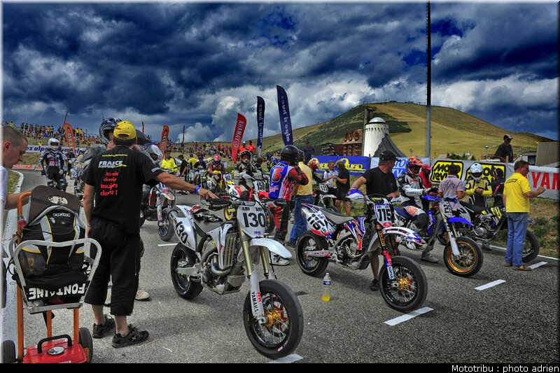 supermoto_s1_02_supermotard_alp_huez_2009