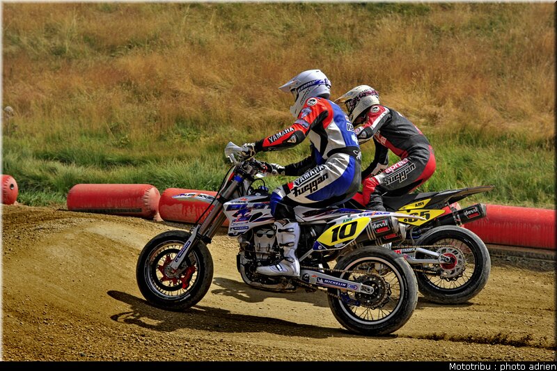 supermoto_s2_07_supermotard_alp_huez_2009