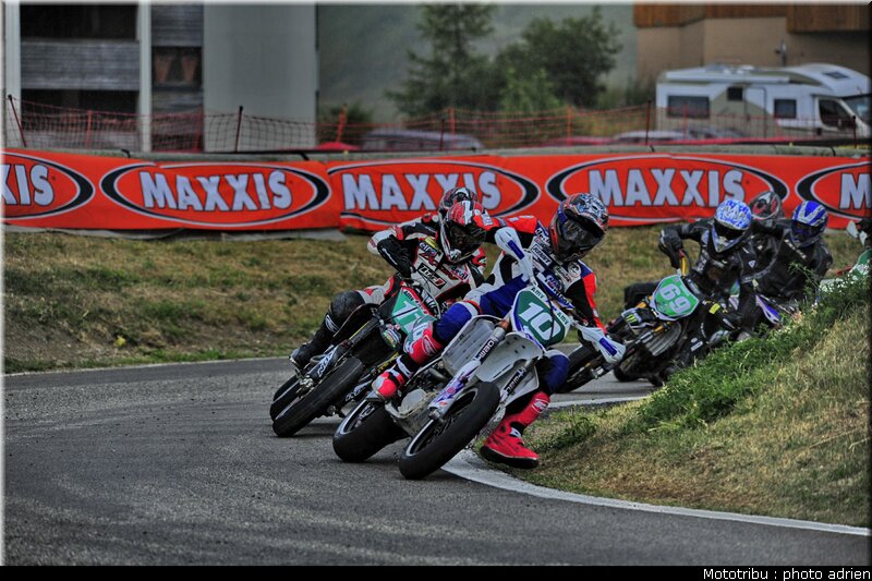supermoto_s3_02_supermotard_alp_huez_2009