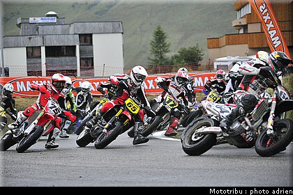 super_finale_06_supermotard_alp_huez_2009.JPG