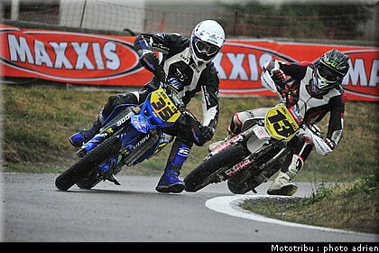 super_finale_19_supermotard_alp_huez_2009.JPG