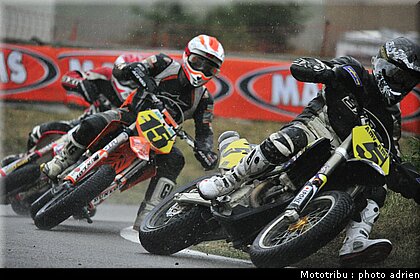 super_finale_21_supermotard_alp_huez_2009.JPG
