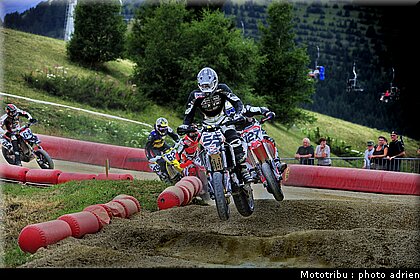 supermoto_13_supermotard_alp_huez_2009.jpg