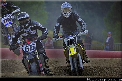 supermoto_19_supermotard_alp_huez_2009.jpg