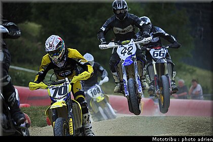 supermoto_23_supermotard_alp_huez_2009.jpg