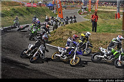 supermoto_s1_19_supermotard_alp_huez_2009.jpg