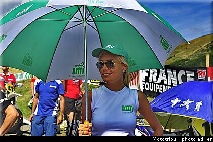 supermoto_s2_36_supermotard_alp_huez_2009.jpg