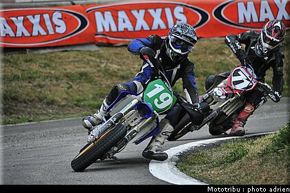 supermoto_s3_13_supermotard_alp_huez_2009.JPG