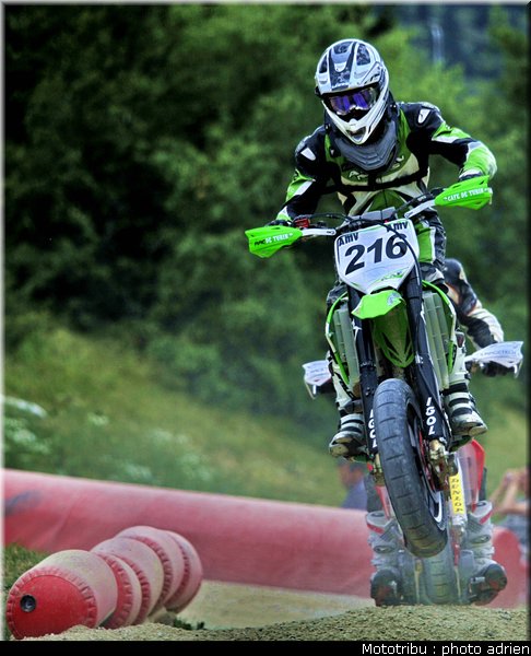216_02_supermotard_alp_huez_2009
