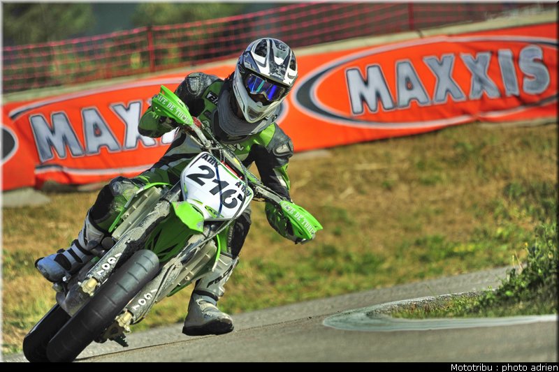 216_12_supermotard_alp_huez_2009