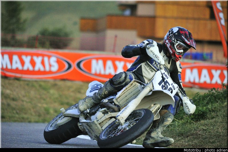 binder_1_supermotard_alp_huez_2009