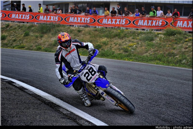 caradec_02_supermotard_alp_huez_2009