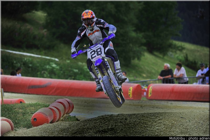 caradec_07_supermotard_alp_huez_2009