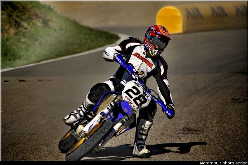 caradec_10_supermotard_alp_huez_2009