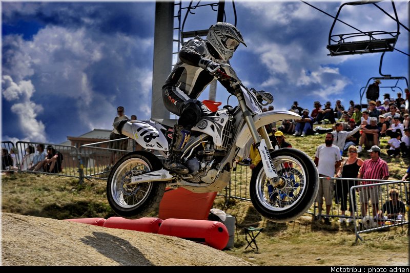 caron_06_supermotard_alp_huez_2009