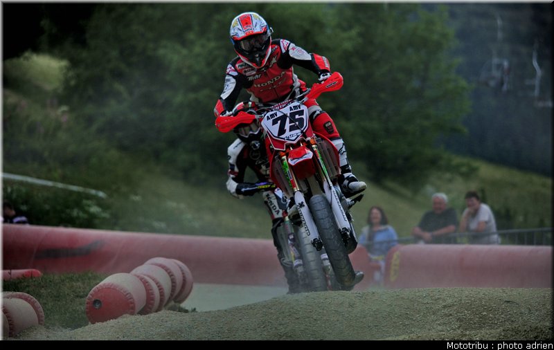 chambon_19_supermotard_alp_huez_2009