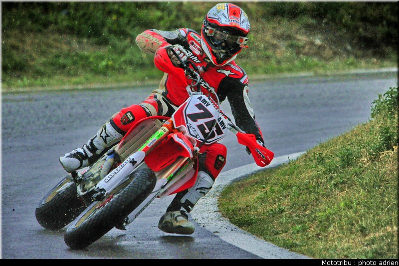 chambon_23_supermotard_alp_huez_2009