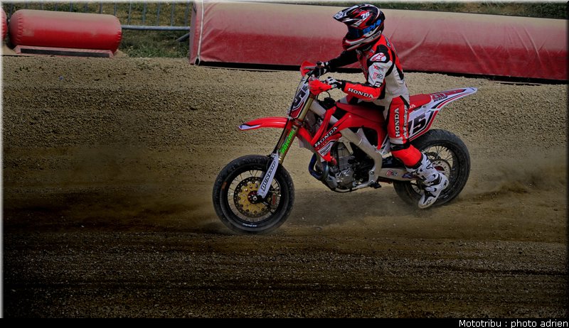chambon_55_supermotard_alp_huez_2009