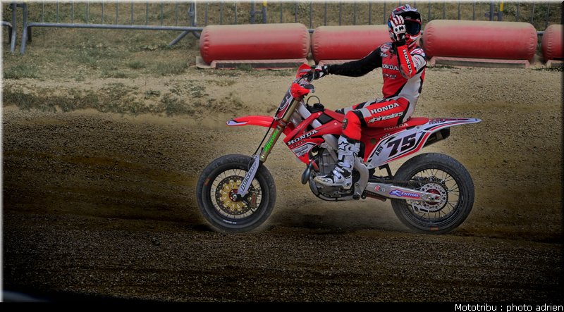 chambon_56_supermotard_alp_huez_2009