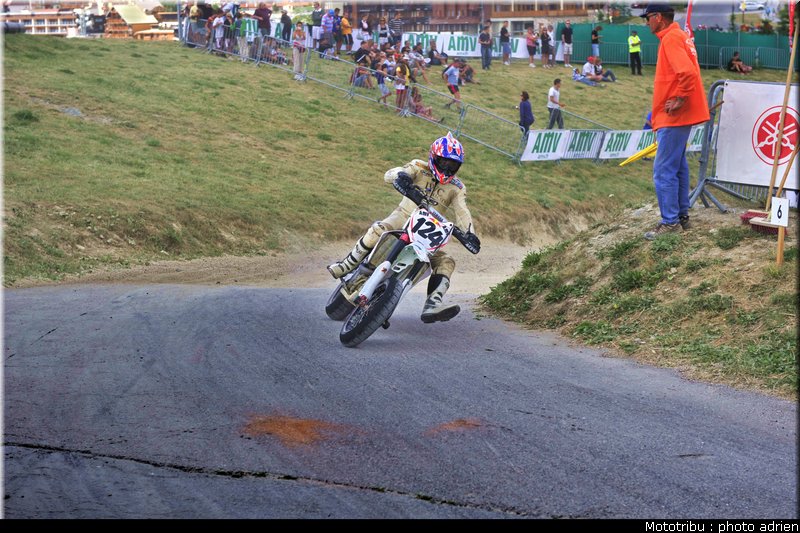 chartraire_04_supermotard_alp_huez_2009