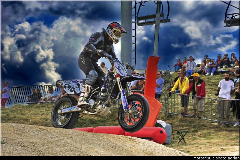 foures_6_supermotard_alp_huez_2009