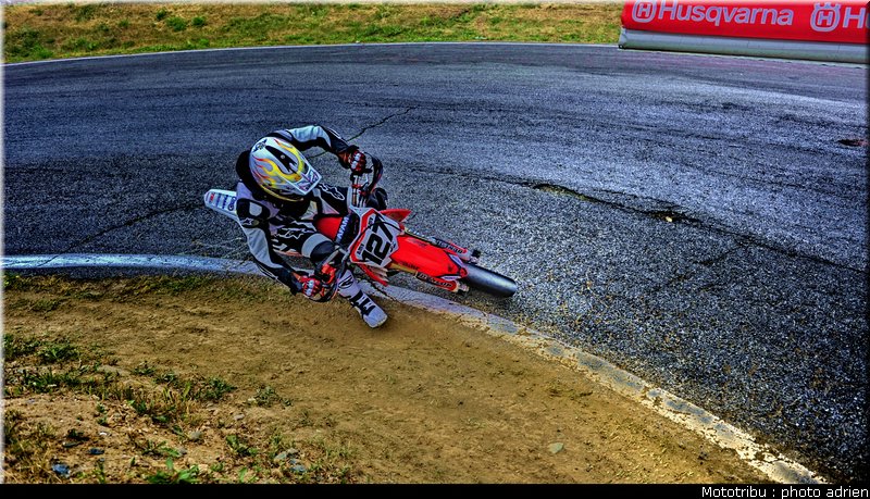 grellier_02_supermotard_alp_huez_2009