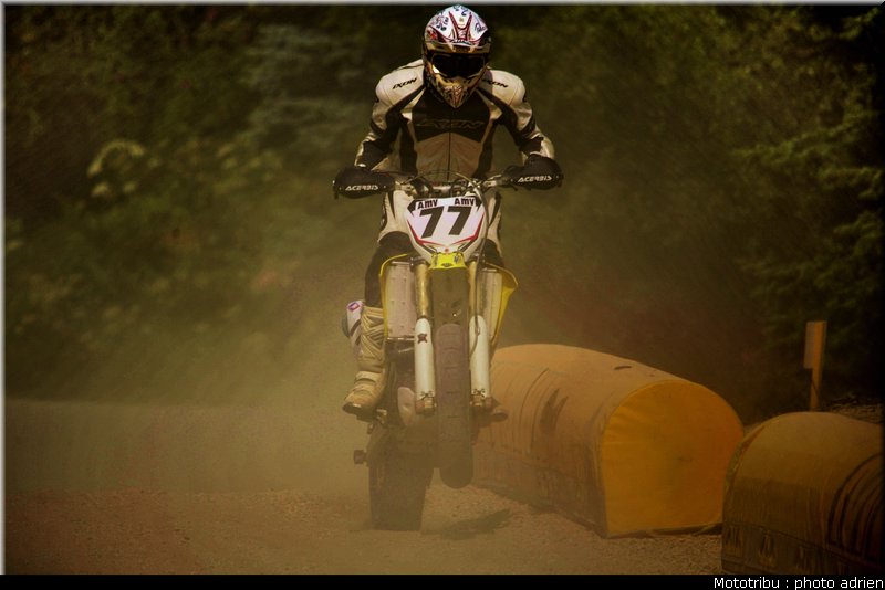 guenzi_08_supermotard_alp_huez_2009