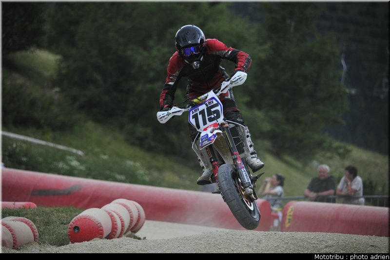 klein_01_supermotard_alp_huez_2009