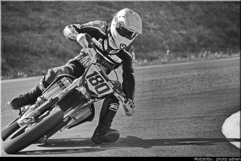 larguier_1_supermotard_alp_huez_2009