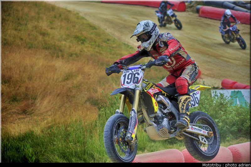 magno_02_supermotard_alp_huez_2009