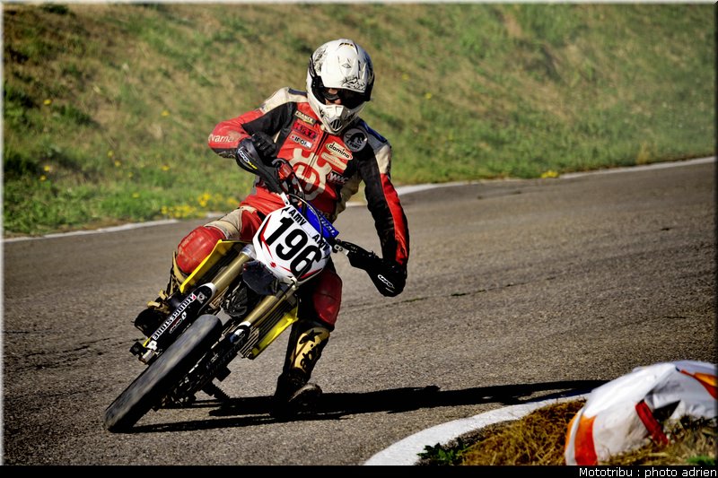 magno_04_supermotard_alp_huez_2009