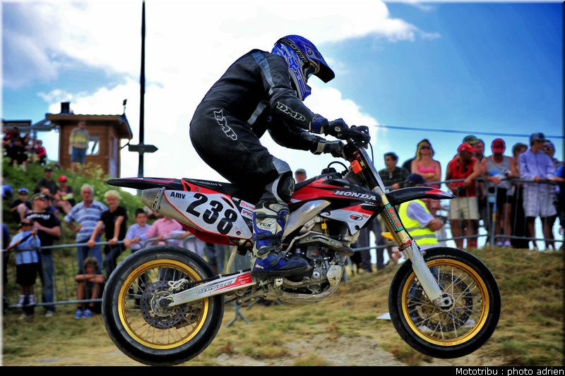 maziarski_10_supermotard_alp_huez_2009