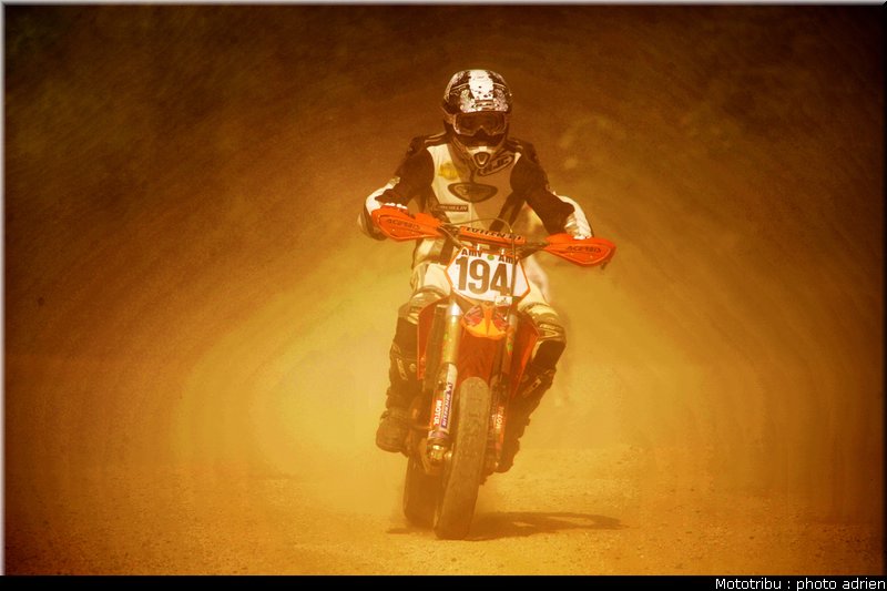 moneyron_3_supermotard_alp_huez_2009