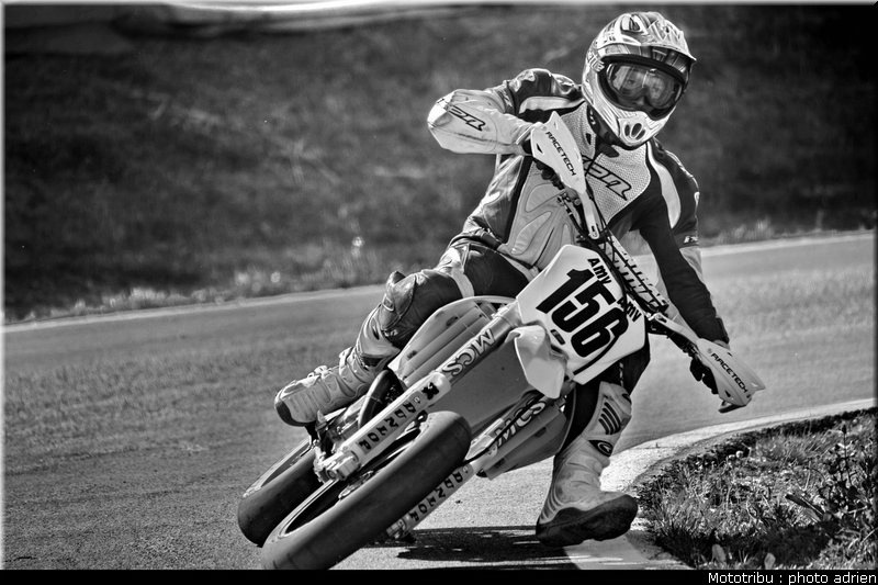 mouraud_06_supermotard_alp_huez_2009