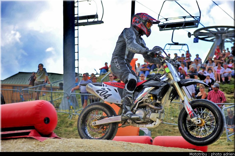 naze_07_supermotard_alp_huez_2009