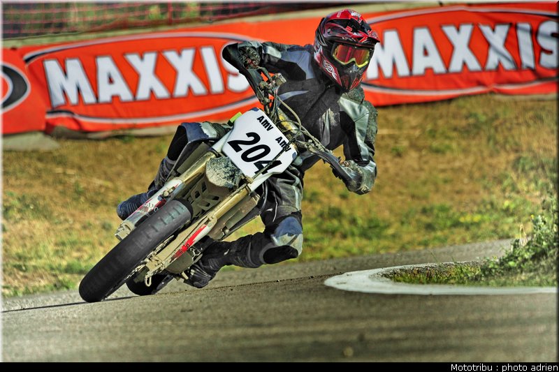 naze_10_supermotard_alp_huez_2009