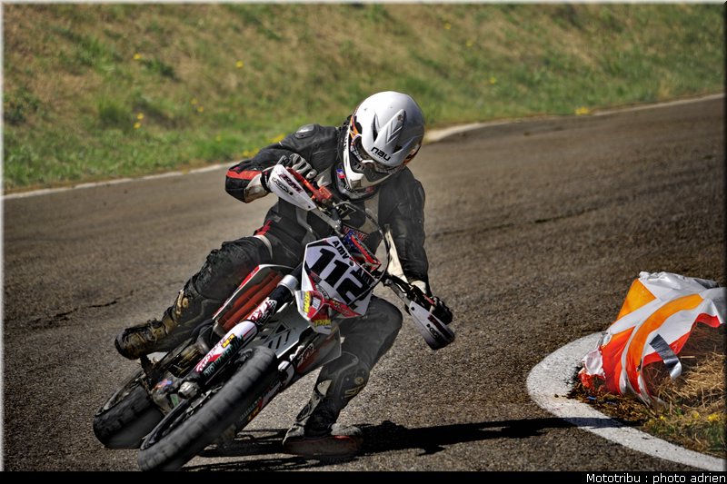 pasco_12_supermotard_alp_huez_2009